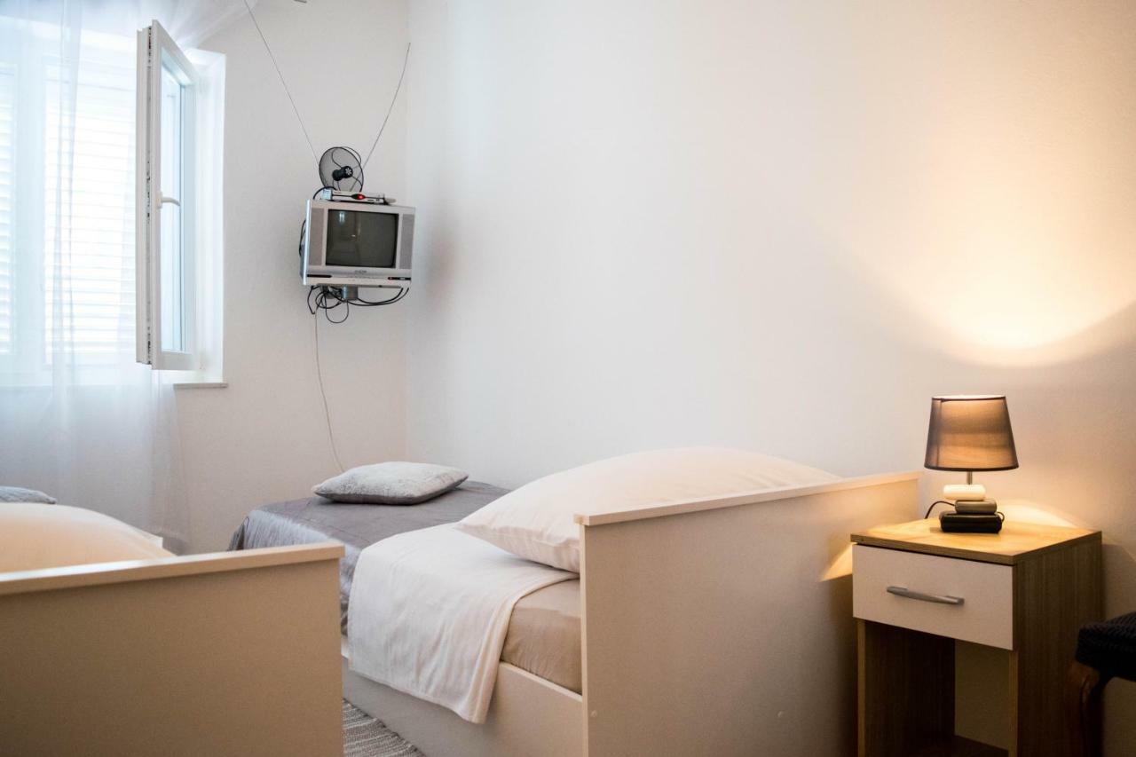 Apartment Kata Sibenik Bagian luar foto